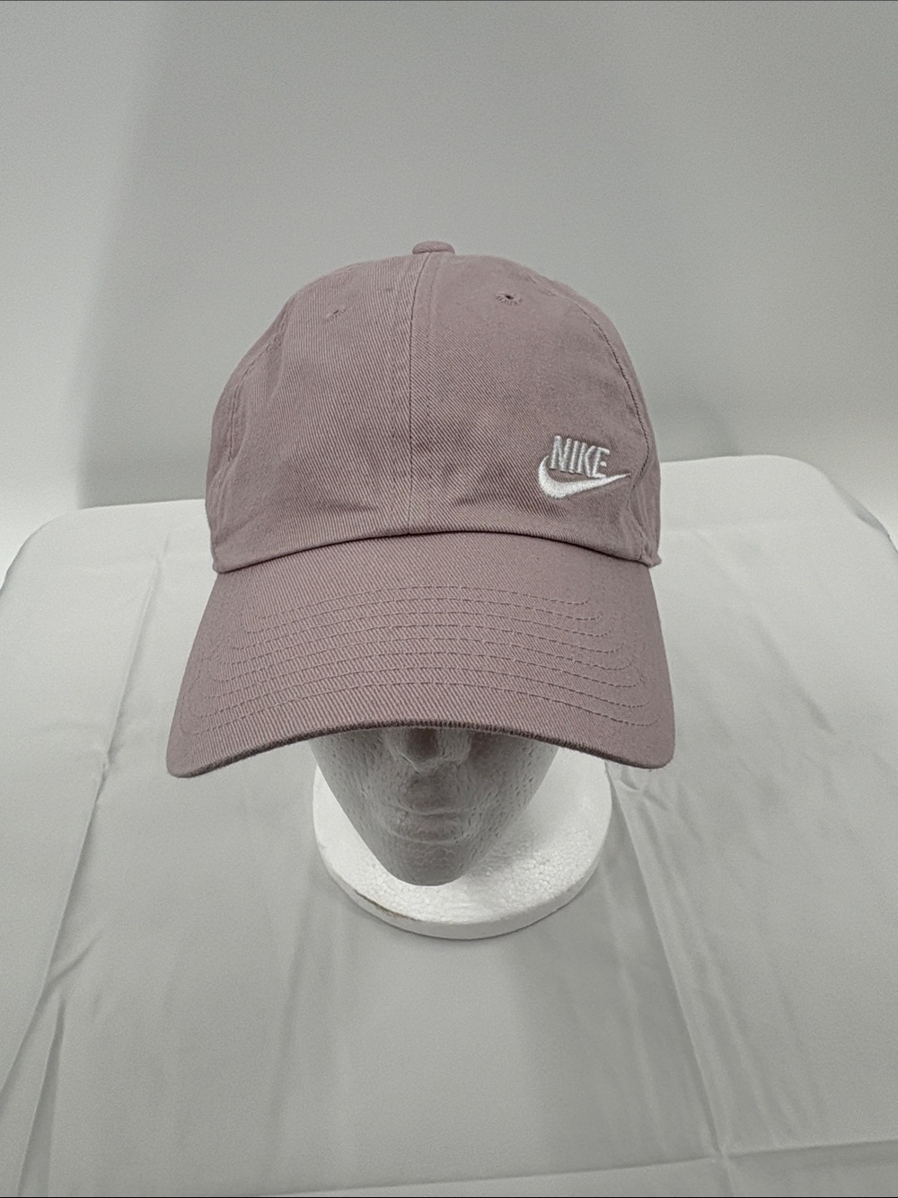 Nike Women's Soft Mauve Baseball Cap